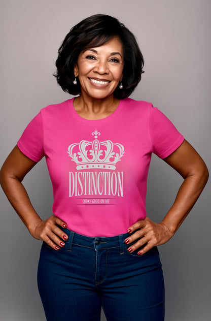 Distinction Looks good On Me Tee